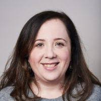 Kara Riley's Instagram, Twitter & Facebook