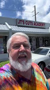 🌈Trippinwithsilverdaddy (@trippinwithsilverdaddy)’s videos with original  sound