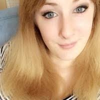 Vicki Waterhouse's Instagram, Twitter & Facebook