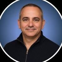 30+ perfiles de «Carlos Arencibia»