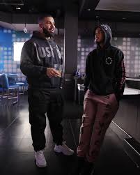 Make sure to read the rest of the article to learn more about them. Johanna Leia Hot Photos Of Amari Bailey S Mom Who Was Sitting Next To Drake Courtside Footbasket