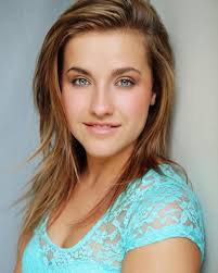 2 Strasberg Alumni Actors Brings The Method Overseas