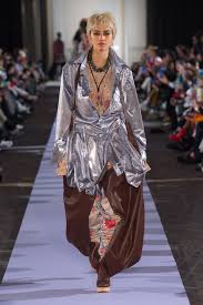 Considered one of the most unconventional and outspoken fashion designers in the world, vivienne westwood rose to fame in the late 1970s when her early designs helped shape the look of the punk. Vivienne Westwood Akaw1920 Catwalk Collections Vivienne Westwood