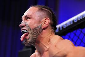 Highlights! Dan Hooker's protege Aaron Tau smokes opponent