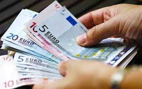 Ξεκίνησε σήμερα τετάρτη, 25 ιουλίου το μεσημέρι η πληρωμή της γ' δόσης του επιδόματος παιδιού. Opeka A21 To Epidoma Paidioy Se Pinakes Poioi To Dikaioyntai Posa Tilegrafimanews