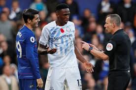 Find out how tall yerry mina is in inches, feet, and other common measurement units. Advantage Kurt Zouma Yerry Mina S Full Everton Debut Left Much To Be Desired Footballfancast Com
