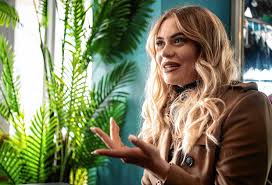 Kreuzlingen: Sie lebt von der Porno-Plattform Onlyfans und steht dazu:  Tausende Euro im Monat mit Nacktbildern | SÜDKURIER