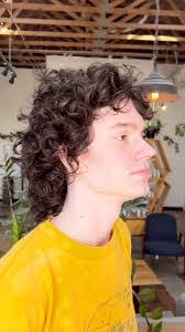 Jamie Huston's Instagram, Twitter & Facebook