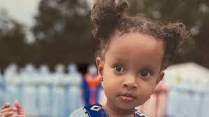 In Georgia, a 2-year-old girl died after she was bitten by ants in Gwinnett  County. Now, her family is suing the medical center, claiming that her  death was “preventable.” https://tinyurl.com/bdu9exas