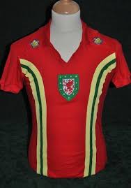 The wales 2020 away kit was launched this week, confirming previous leaks. 150 Jerseys All Teams Ideas All Team Football Shirts Mens Tops