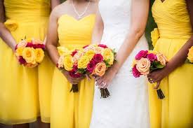 Hochzeitskleid brautkleid umstandskleid abendkleid braut standesamtkleid weiß. Brautjungfernkleider Tipps Damit Die Kleider Allen Deinen Madels Gefallen