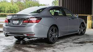 2017 honda accord touring v6 4dr sedan. 2017 Honda Accord Accord S Last V6 Makes A Worthy Swan Song Roadshow