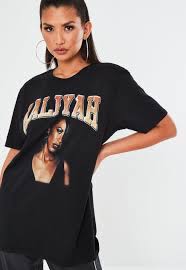 Love cult classics like the nightmare before christmas, friday the 13th, supernatural, and more? Oversize T Shirt Mit Aaliyah Graphic Print In Schwarz Missguided