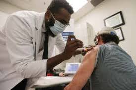 Blood clots are common in the general population, and health authorities suspect that the cases reported in vaccine recipients are most likely coincidental and not related to the vaccination. Uhcph Xxtxghym