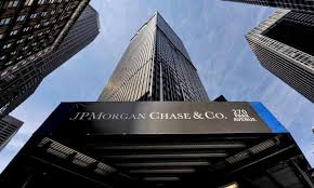 Berkshire hathaway (11.9%) the vanguard group (7.1%) blackrock (6.2%) number of employees. How Jp Morgan And Jamie Dimon Scored A Spectacular Own Goal On The Esl Jamie Dimon The Guardian