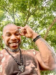 Humorous video of steel workers' mistake