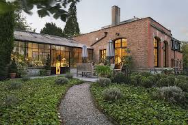 A Lille Une Demeure Typique Au Decor Raffine Jardin D Hiver Maison Demeure