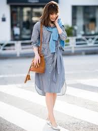 Free shipping on orders of $35+ and save 5% every day with your target redcard. Silver Shoes With Navy Dress Spring Outfits 5 Ideas Outfits Lookastic