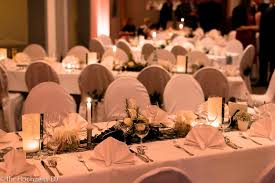 Eingedeckte Tafel Im Allerkrug In Celle Hochzeitsfeier Hochzeit Feier