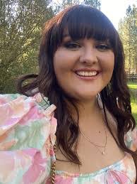 Brittany Mcgrath's Instagram, Twitter & Facebook