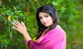 نورهان ت قر بأن ها ستنتهي من تصوير مشاهدها في Egyptian Movies Long Hair Styles Beauty