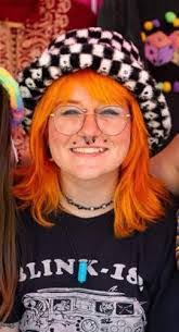 Ginger Beebe's Instagram, Twitter & Facebook