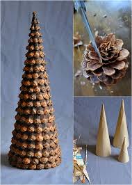 To prepare the natural pine cones for our craft, we lined the oven rack with tin foil and baked them in the oven at 200. 48 Amazing Diy Pine Cone Crafts Decorations A Piece Of Rainbow