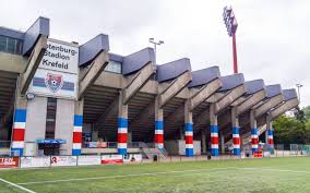 Politik erteilt einen prüfauftrag fotos : Kfc Prasident Kundigt Ruckzug An Welle Niederrhein