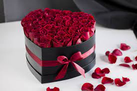 High quality heart shaped box gifts and merchandise. Luxury Roses Miami Birthday Flowers Bouquet Flower Box Gift Flower Heart
