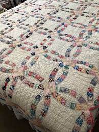 Vintage Antique Handmade Pieced Patchwork Double Wedding Ring Quilt 65 X 77 Ebay Vintage Quilts Patterns Double Wedding Rings Vintage Quilts