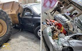 اخبار ع مان الآن شاهد تركي يقتل زوجته طعنا أمام ابنته في مطعم والطفلة تناشد أمها لا تموتي فيديو