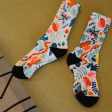 Cool skin tones look best in fuchsia, deep green and royal blue. China Yellow And Red Flowers Cute Socks For Girls Hot Little Teen Girls Socks China 3d Print Socks And Digital Printer Socks Price
