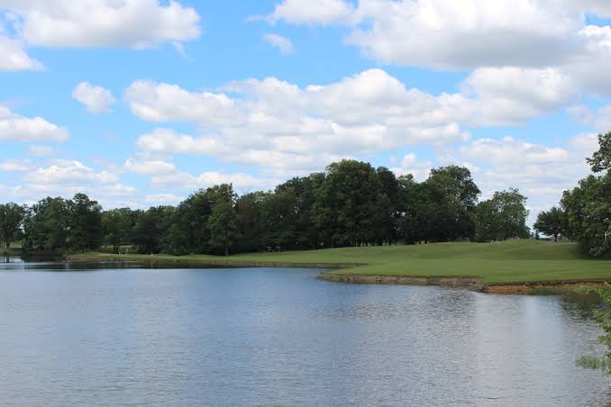 Shaker Run Golf Club: Woodlands/Lakeside/Meadows | Golf Courses |  GolfDigest.com