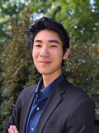 Kendall Browder's Instagram, Twitter & Facebook