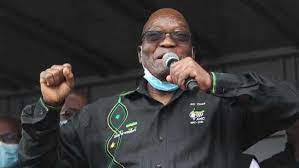 South africa's former president jacob zuma has handed himself in to police to begin serving a jail sentence for contempt of court. Qyhgwjmcaujzqm