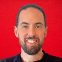 Signe Moore's Instagram, Twitter & Facebook