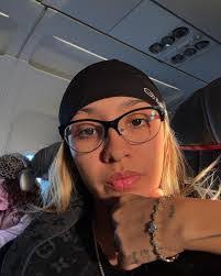 Alondra Michelle's Instagram, Twitter & Facebook