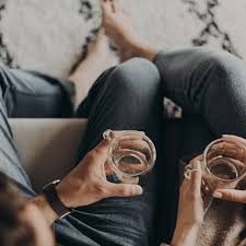 17 men explain why they prefer casual relationships (and what you could do to change their mind) you've been seeing this guy at least once a week for a few months now. Causal Dating What Does A Casual Relationship Mean 7 Guys Reveal What It Means To Them