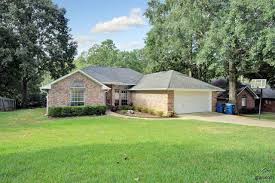 206 Stacy Dr, Whitehouse, TX 75791