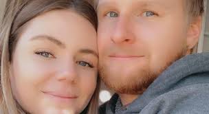 Veronica Hinnenberg and Patrick McAndrew's Wedding Website