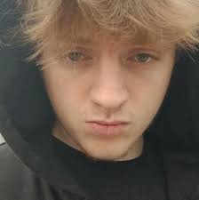 Missing 16-year-old boy near Deerfield rd in Washington, PA