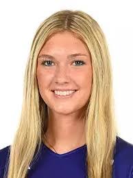 Nicole Swindle's Instagram, Twitter & Facebook