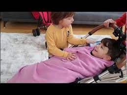 fatih selim ve enes bebek yusufu susturmaya calisiyorlar agliyor uyumuyor emzik bile verdik susmadi youtube bebek bebek sapka modelleri youtube