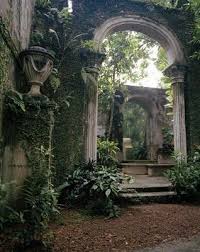 Und Der Geheime Garten Erbluhte Und Erbluhte Und Jeden Morgen Enthullte Enthullte Erbluhte Garten Geheim In 2020 Dream Garden Beautiful Gardens Secret Garden