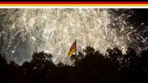 Es ist die deutsche verfassung. 70 Jahre Grundgesetz In Bester Verfassung Gesellschaft Sz De