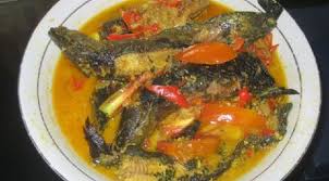 Bahan makanan ini bisa diolah dengan brerbagai macam cara. Resep Pecak Ikan Lele Maknyus Enak Dan Lezat