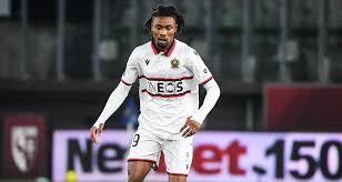 You benefit from zero luggage weight limits, including sports equipment. W83iniv1xtp79m