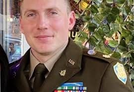 First class of Army warrant officers graduate for recruiting duty