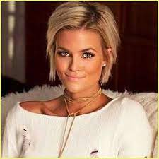 Es gibt viele frisuren wie diese unten aufgelistet Frisuren Kurz Feines Haar 2020 Thick Hair Styles Short Straight Hair Short Hair Styles