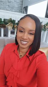 Five of the most beautiful women I know. Cynthia, Stephanie, Susan, Sonia,  and the love of my life Cassandra. Merry Christmas family. I love y'all!